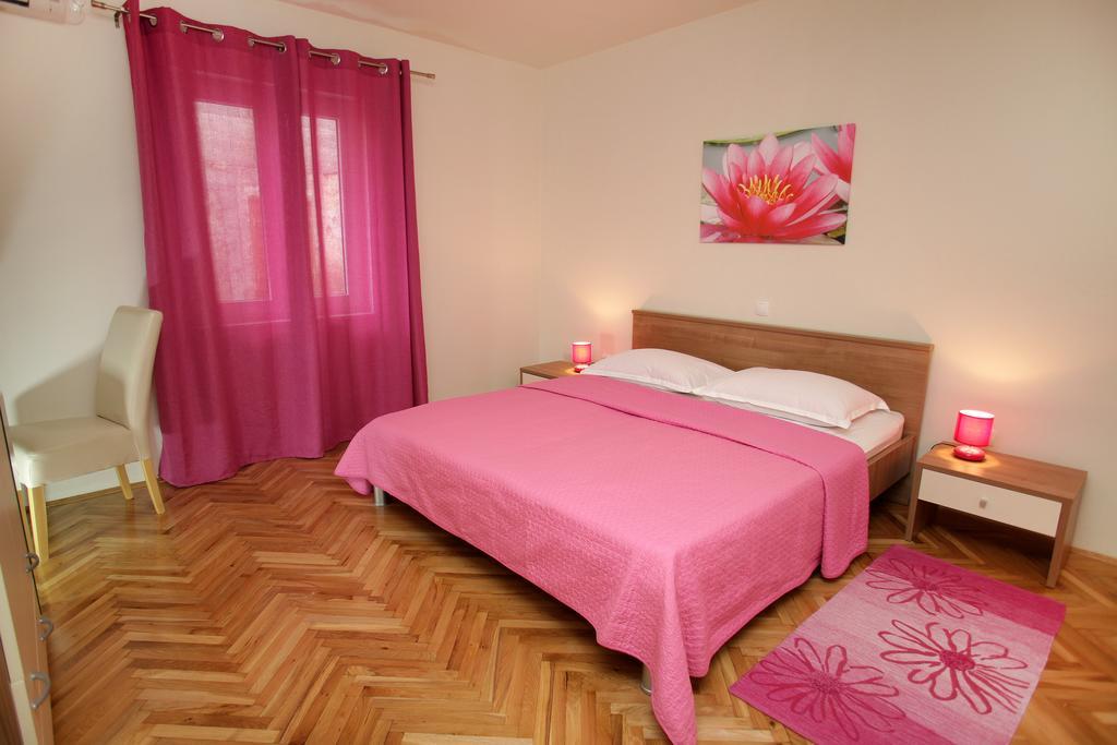 Apartment Apartment Biocic